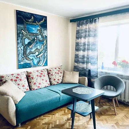 Cozy In With Free Parking. Lägenhet Kaunas