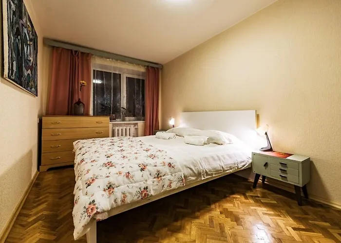 Apartamento Cozy In With Free Parking. Kaunas